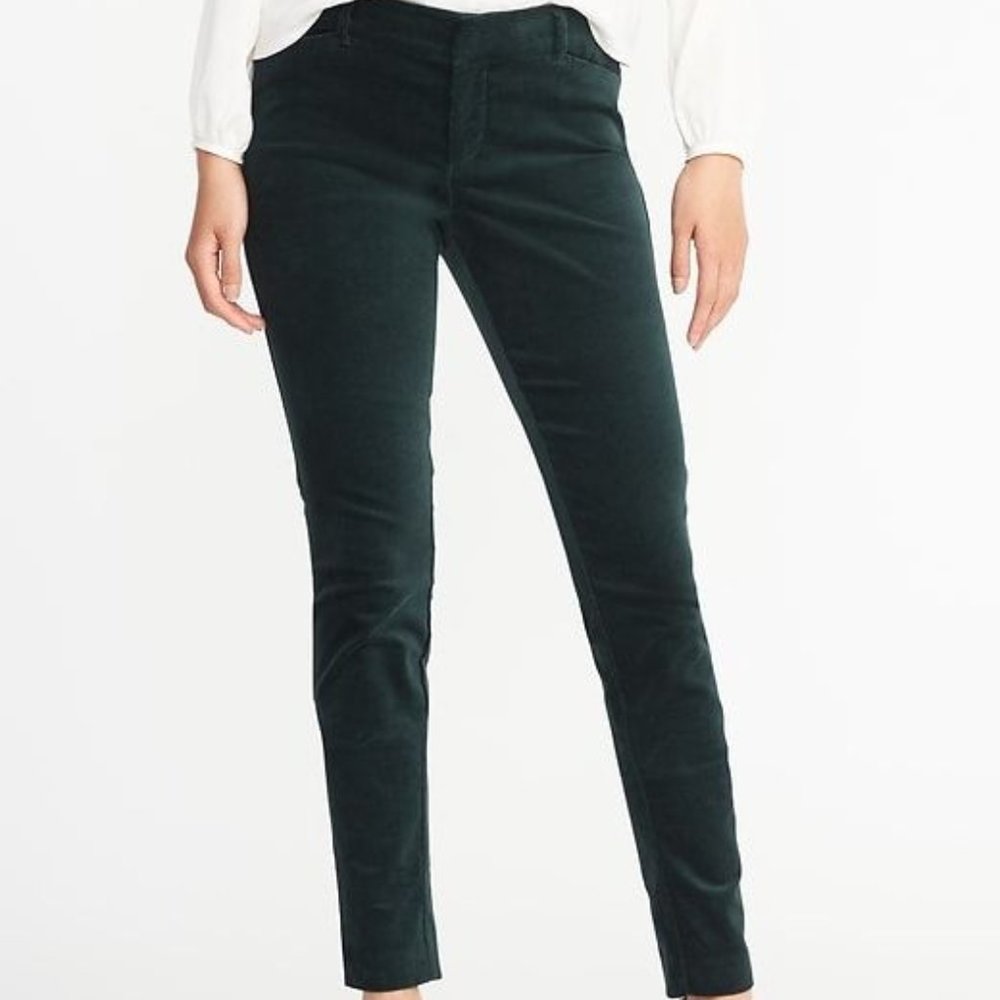 Old Navy Dark Green Mid-Rise Pixie Velvet Pants Size 16